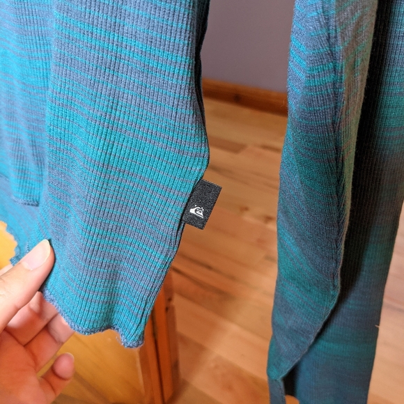 Quicksilver long sleeve crop tee - Picture 4 of 5